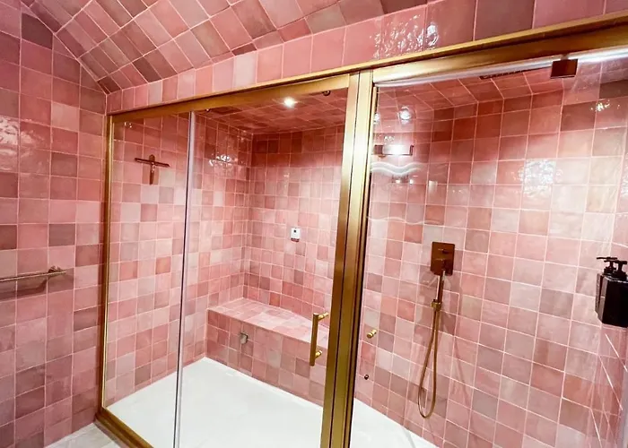 Amagat Loft Piscine Et Hammam דירה